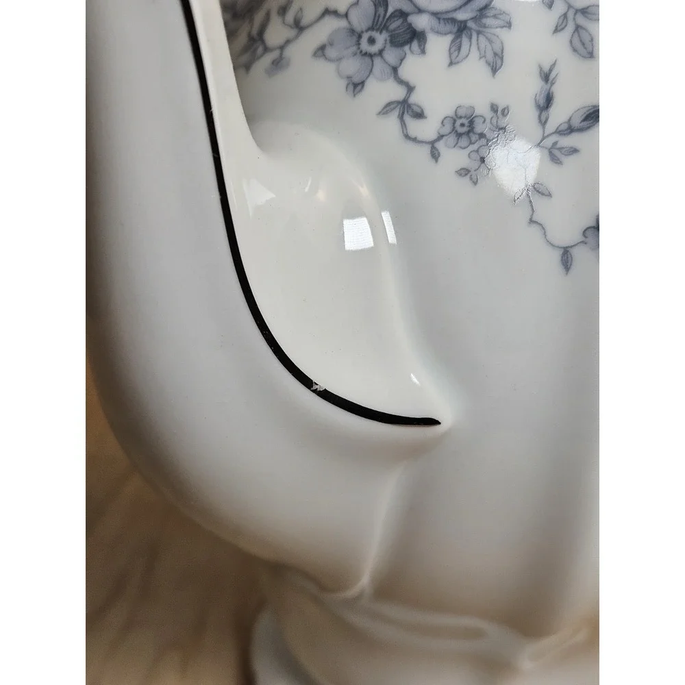Johann Haviland Blue Garland Coffee Pot Bavaria Germany 11in No Lid Vintage